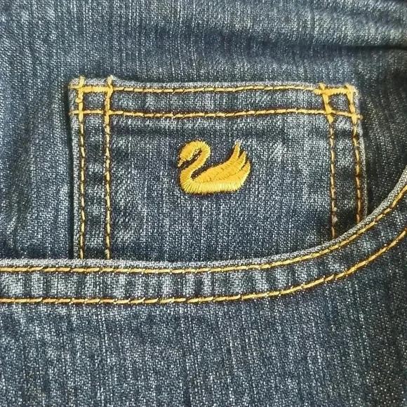 Gloria Vanderbilt denim 12 medium - Picture 6 of 13